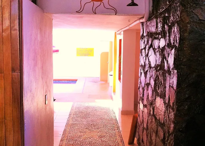 Casa De La Palma Hotel 2*